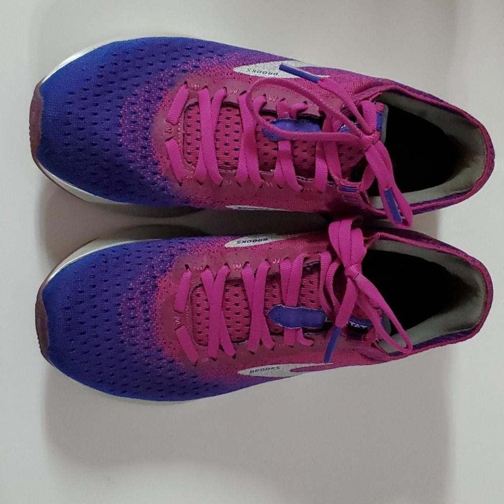 Brooks Levitate 2